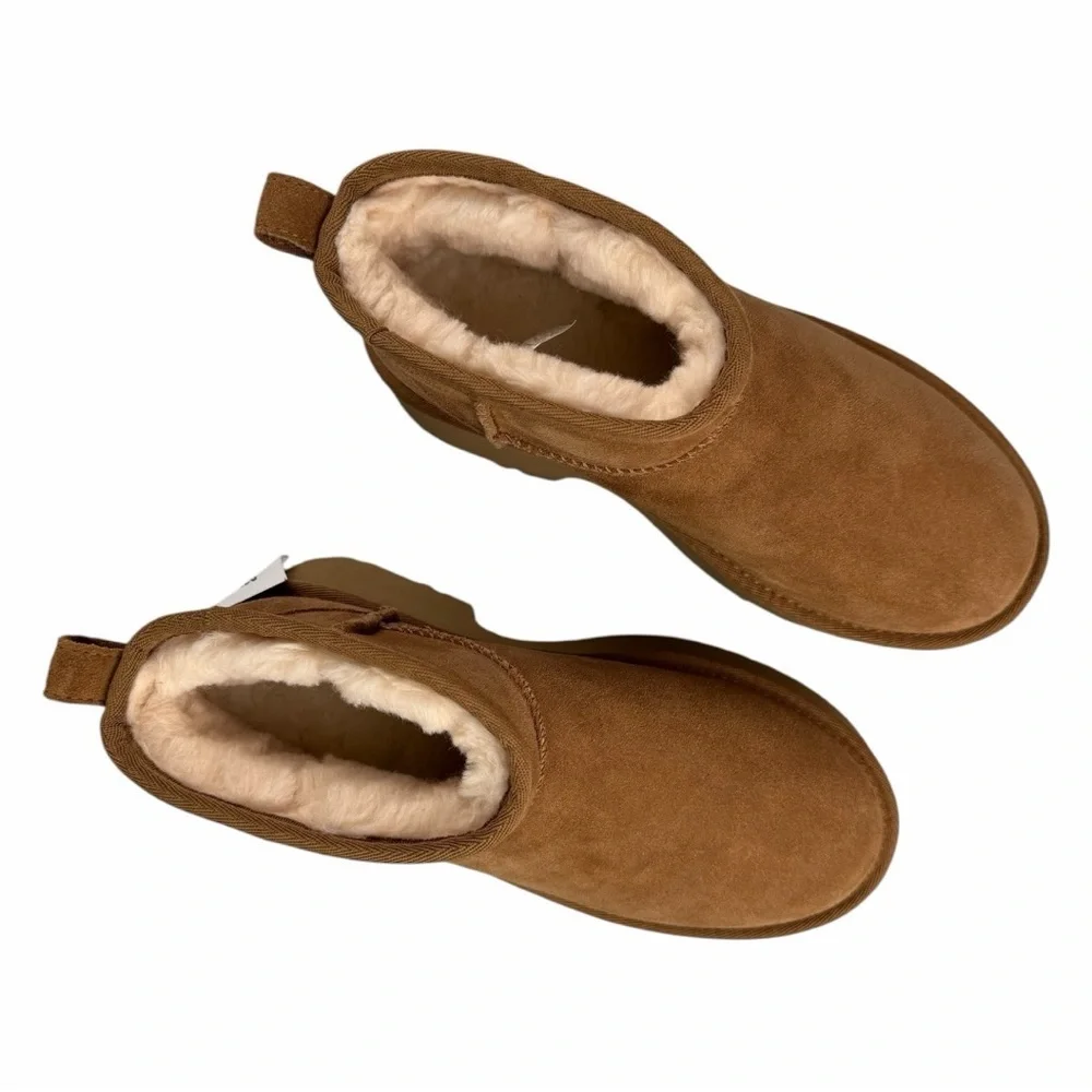 NWT UGG Women’s Classic Ultra Mini Platform Boots Chestnut Size 7